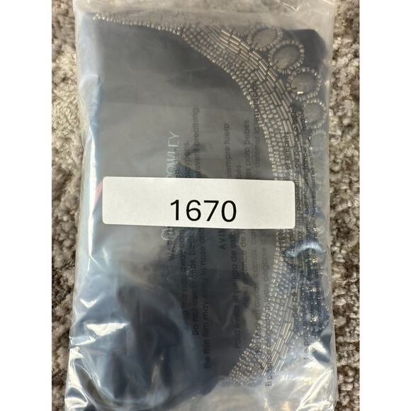 Cynthia Rowley Size S Beaded Stretch Sleeveless Top Black Pullover Blouse Scoop - Picture 8 of 8